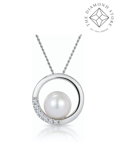 The Diamond Store 9K White Gold Pearl and Diamond Circle Stellato Necklace (F26864) | €250