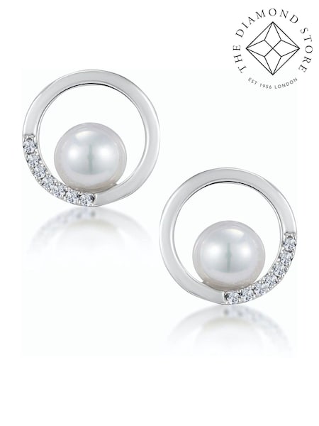 The Diamond Store 9K White Gold Pearl and Diamond Stellato Circle Earrings (F26926) | €395
