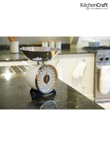 Kitchencraft Vintage Style Mechanical Kitchen Scale with Bowl (F27913) | €91