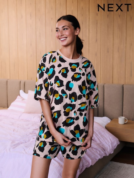 Eleanor Bowmer Print T-Shirt and Shorts Pyjamas Set (F28777) | R$ 315
