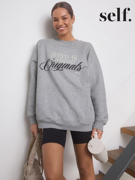self. Grey Oversized Graphic Sweatshirt (F28868) | R$ 295
