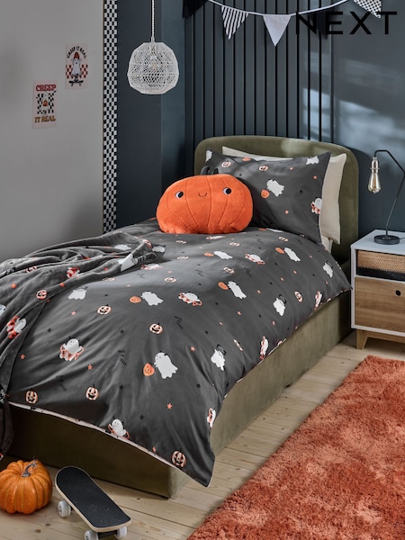 Duvet Cover and Pillowcase Set (F30020) | 24 € - 36 €