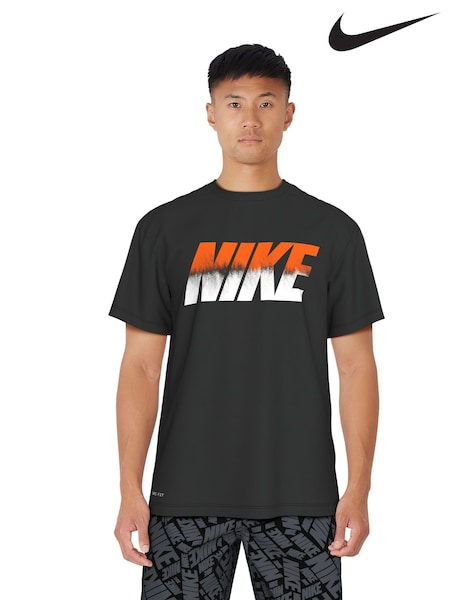 Nike DriFIT Short Sleeve UPF 40 Graphic Print Rash Vest (F30689) | 51 €