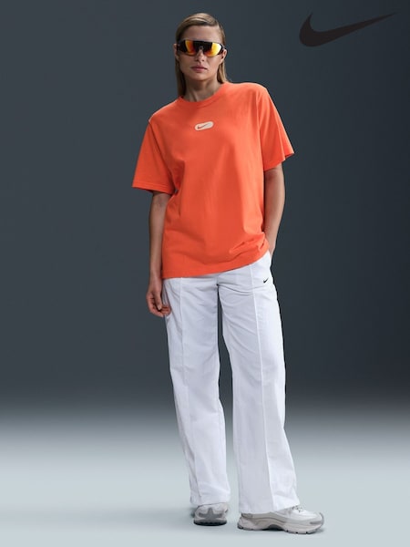 Nike Coral Pink Graphic Print Back Short Sleeve T-Shirt (F30968) | €48