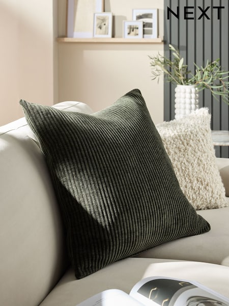 Corded Chenille Cushion (F31370) | R$ 175