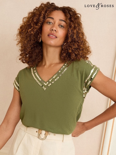 Love & Roses Khaki Sequin Trim V-Neck Jersey T-Shirt (F31497) | R$ 245