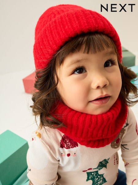 Rot - Fluffy Beanie (1-16yrs) (F31671) | 7 € - 9 €