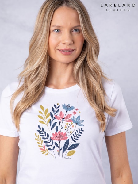 Blanco - Lakeland Clothing Milly Placement Printed 100% Cotton White T-Shirt (F32119) | 42 €