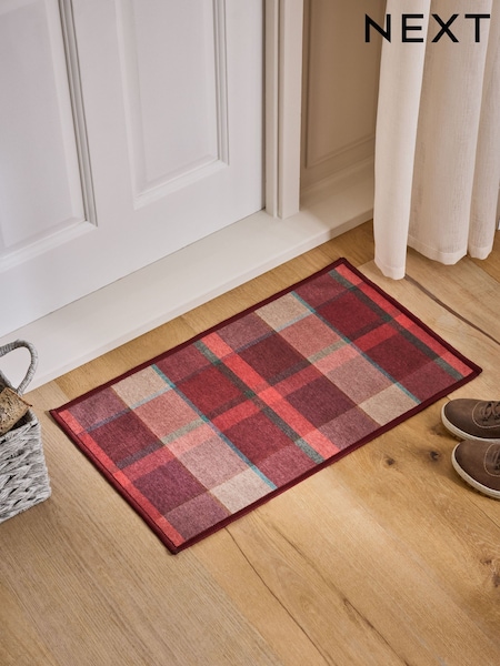 Set of 2 Red Washable Traditional Check Doormats (F33425) | €18 - €31