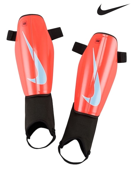 Nike Red Charge Football Shin Guards (F33757) | €30