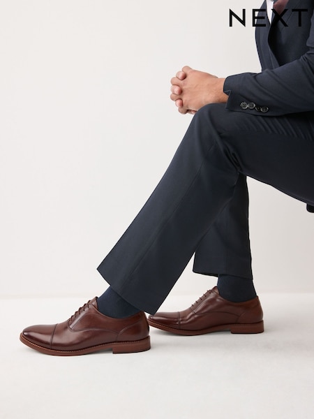 Brown Contrast Sole Leather Oxford Toecap Shoes (F33949) | €71