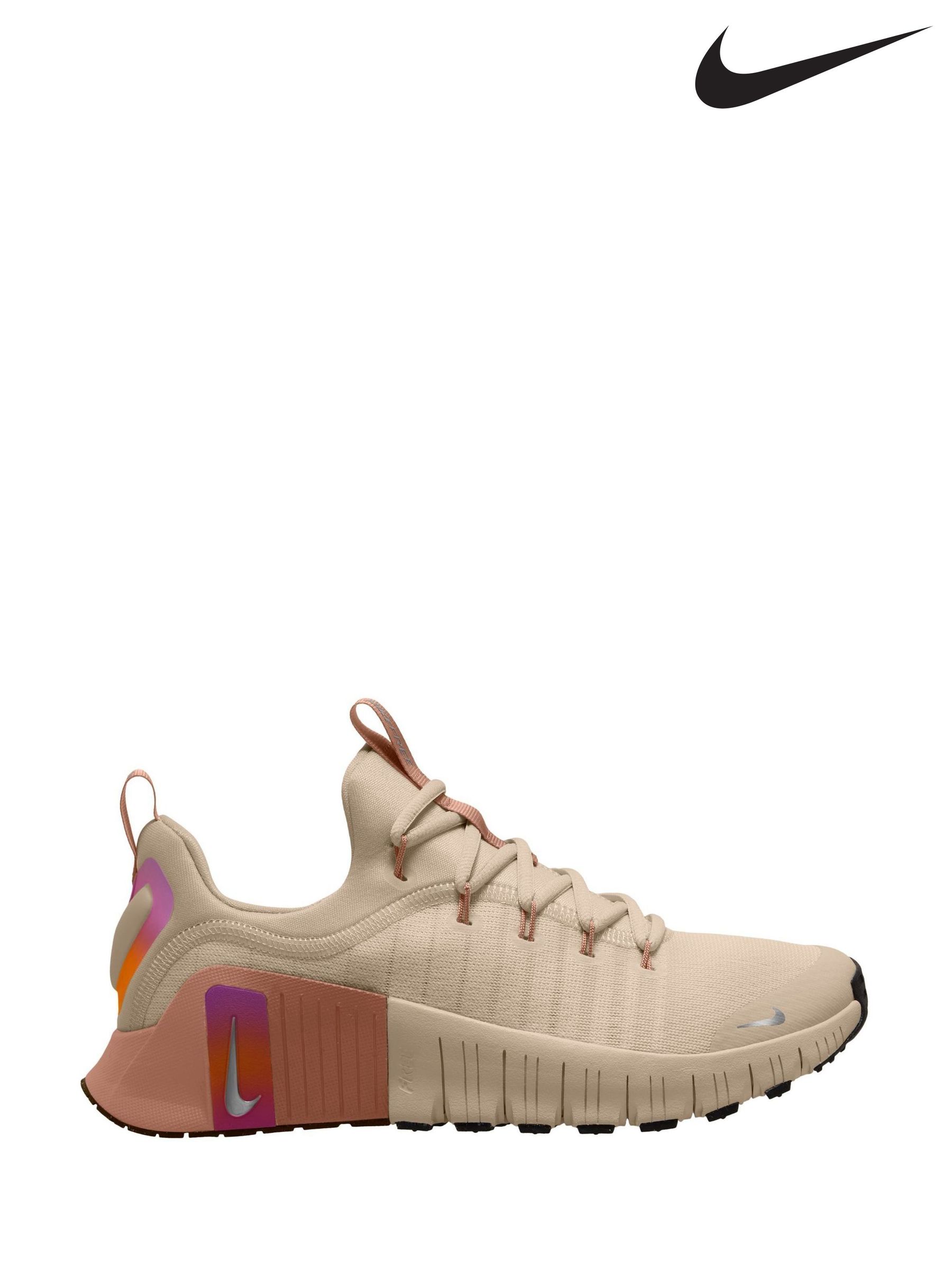 nike performance women's trainers