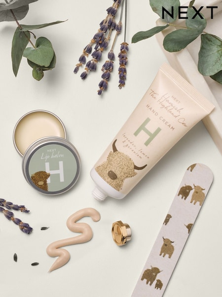 Hamish the Highland Cow Monogram Letter Hand & Lip Care Gift Set (F34620) | €11