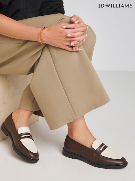 JD Williams Classic Penny Loafers In Extra Wide Fit (F35748) | € 46