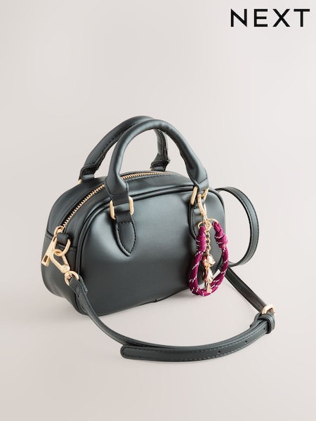 Black Bowler Charm Cross-Body Bag (F36692) | R$ 260