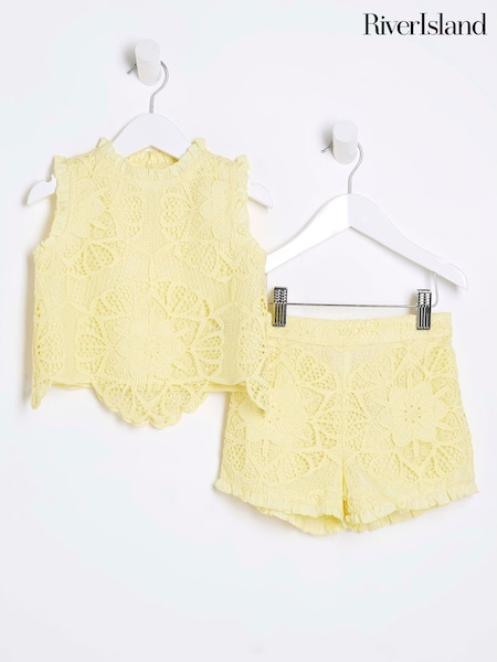 River Island Buttermilk Yellow Girls Lace Shorts Set (F36770) | €40