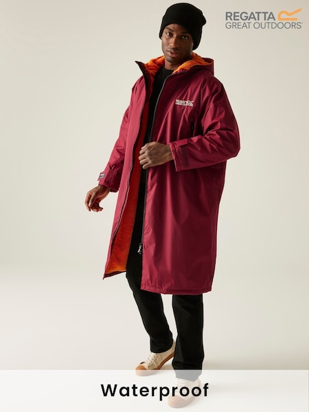 Regatta Red Adult Waterproof Changing Robe (F36947) | €95