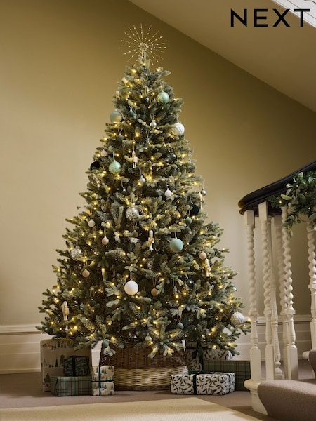 Collection Luxe Snowy Grand Fir Pre Lit 7ft Voice Activated Christmas Tree (F37585) | €504
