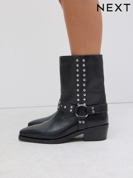 Usnje črne barve - Forever Comfort® Studded Hardware Pull-On Midi Boots (F37964) | € 119