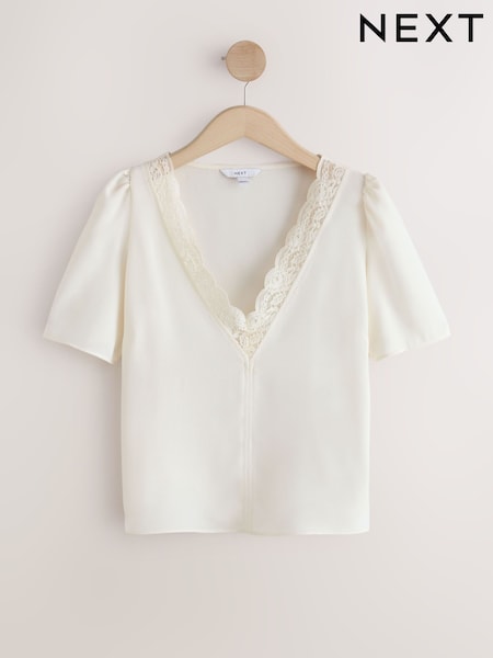 Ecru - Short Sleeve Lace Trim V-Neck Top (F40928) | R$ 210