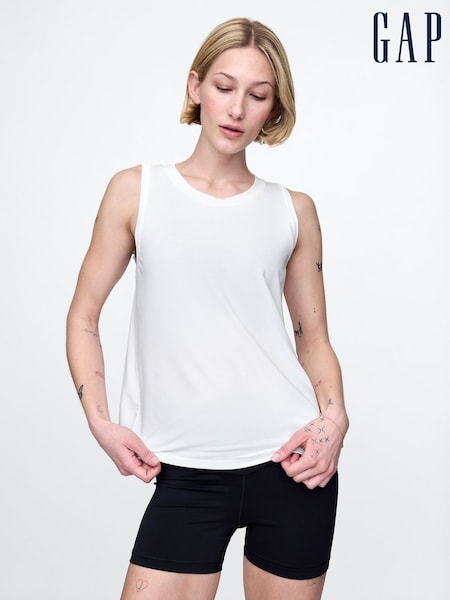 Gap White Breathe Vest (F42016) | €28
