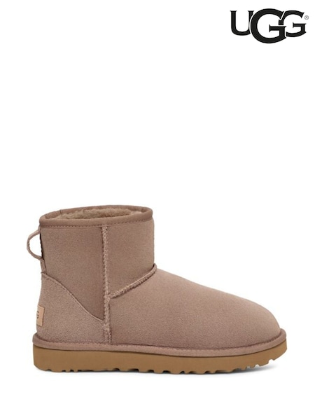 UGG Brown Mini Classic Boots (F43724) | €210