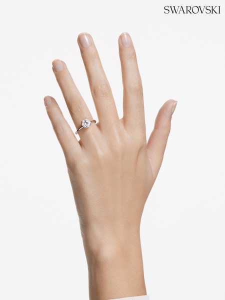 Swarovski Round Cut Rhodium Plated Constella Cocktail Ring (F43801) | kr2 080
