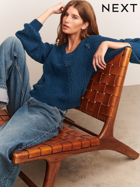 Blue Stitch V-Neck Bow Argyle Jumper (F43828) | 189 QAR