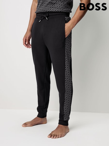 BOSS Logo Joggers (F44267) | €131