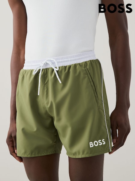 Зеленый - BOSS Mooneye Logo Swim Shorts (F44336) | €65