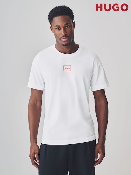 HUGO Natural Lounge T-Shirt (F44370) | €56