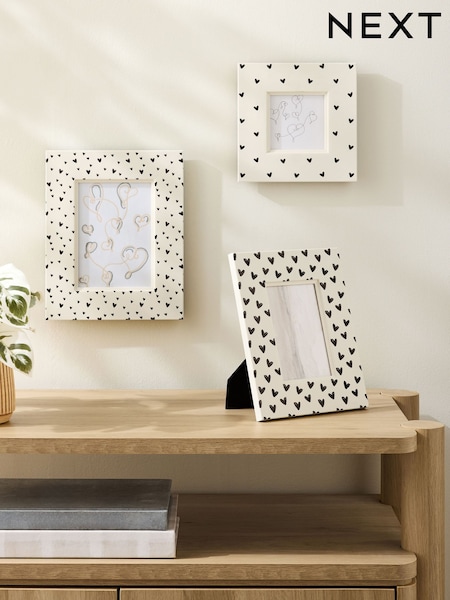 Set of 3 Monochrome Ditsy Heart Pattern Photo Frames (F45143) | €38