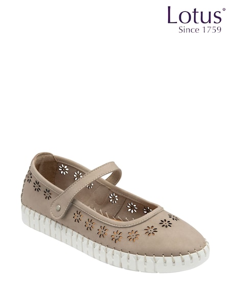 טבעי - Lotus Slip-Ons Flat Shoes (F45793) | ‏302‏₪