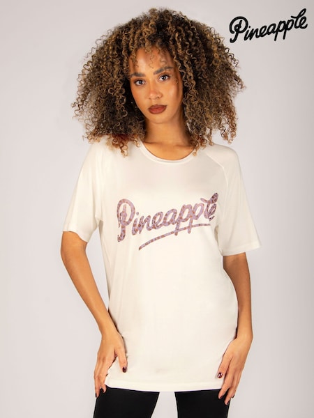 Kermanvaalea - Logo Womens Boyfriend- T-paita (F46474) | €39