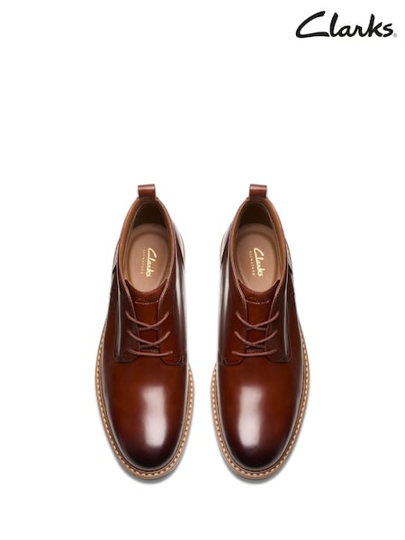 Clarks Aldwin Chukka Boots (F47108) | 633 LEI