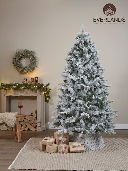 Everlands Lusanne Fir 7ft Snowy Christmas Tree (F48395) | €252