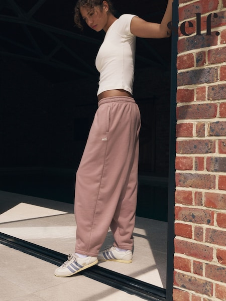 self. Pink Barrel Leg Joggers (F49137) | R$ 255