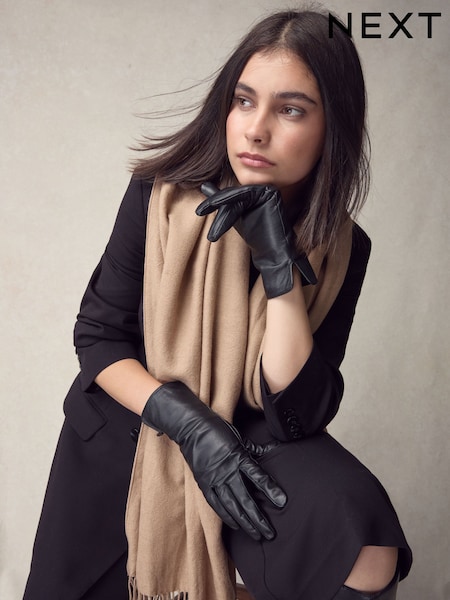 Black Leather Gloves (F49479) | €26