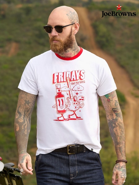 Joe Browns White Comic Beer and Guitar Graphic Print 100% Cotton T-Shirt (F50509) | R$ 285