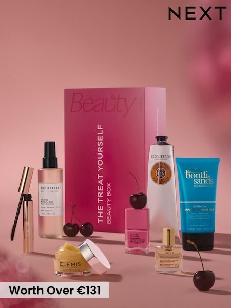 The Treat Yourself Beauty Box (Worth Over £87) (F51534) | €34