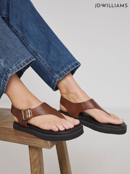 JD Williams Brown Wide Fit Toe Post Buckle Sandals In Wide Fit (F52007) | €58
