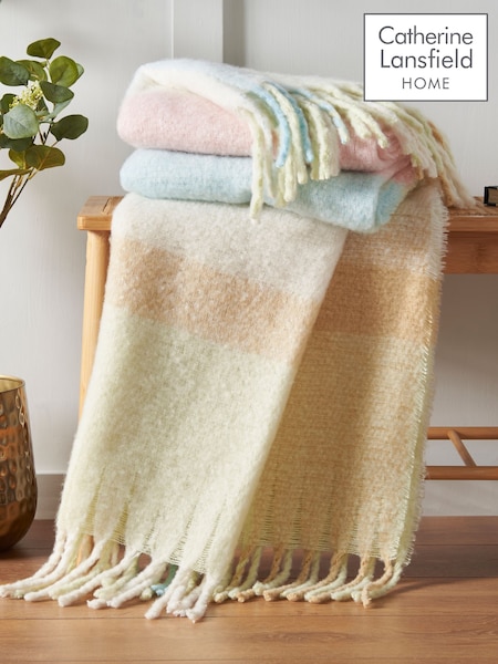 Catherine Lansfield Faux Mohair Check Throw (F52916) | 38 €