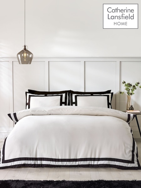 Catherine Lansfield Cream So Soft Mono Panel Duvet Cover Set (F52920) | €30 - €53