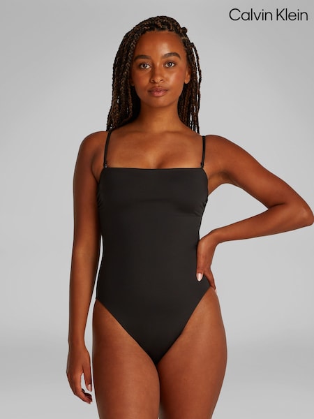 Calvin Klein Bandeau One Piece Swimsuit With Removable Pads (F54321) | €158