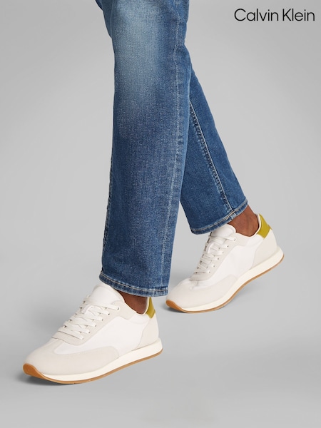 Calvin Klein White Low Lace Up Trainers (F54405) | R$ 985