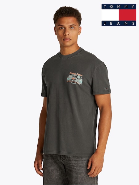 Tommy Jeans Black Relaxed Faded Graphic 100% Cotton T-Shirt (F54790) | €53