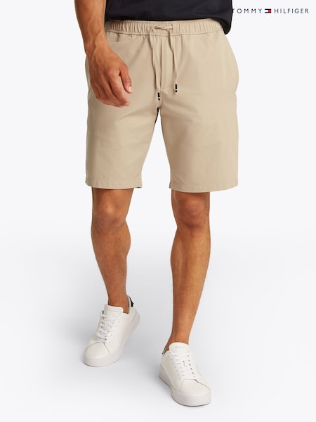 Tommy Hilfiger Natural Harlem Performance Shorts (F55070) | €114