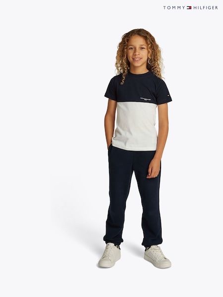 כחול  - Tommy Hilfiger Short Sleeve 100% Cotton T-shirt (F55330) | ‏111‏₪ - ‏131‏ ₪
