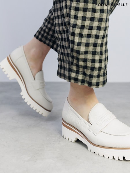 Moda in Pelle Ebonee Cleated Wedge Leather Loafers Featuring Snaffle Trim (F56820) | ₪498