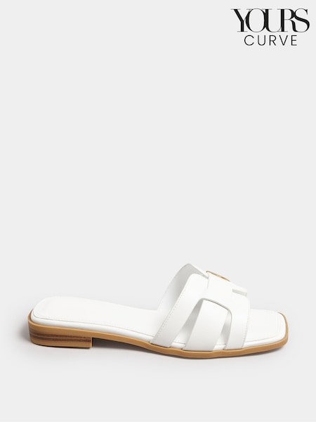 Yours Curve White Extra-Wide Fit Cut Out Mules (F58125) | €40